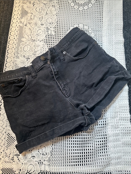 Madewell Pants - Madewell Women's High-Rise Black Denim Shorts